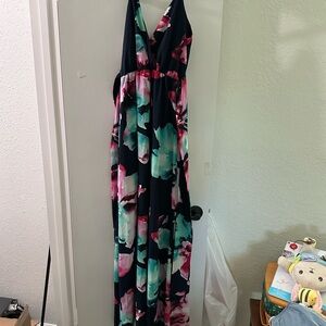 Pink Lily Women's floral Maxi Dress